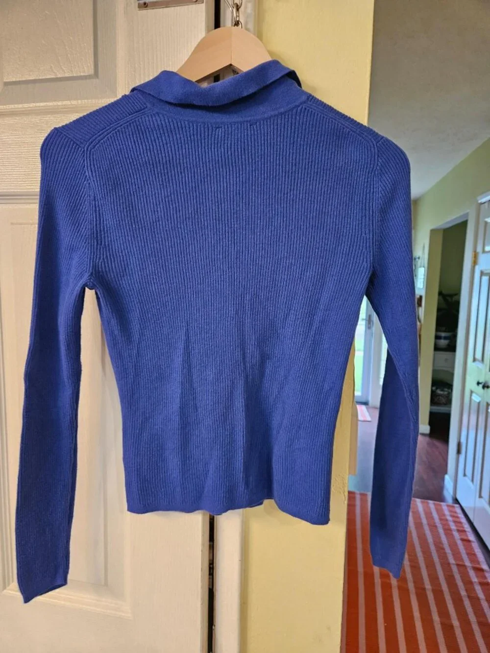 GAP royal blue women's collared snug-fit cardigan, XS